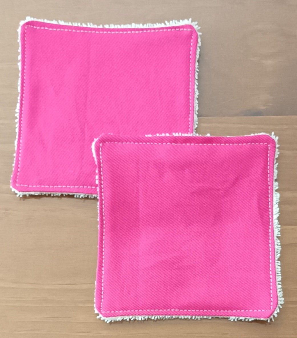 make-up-wipes-face-washer-twin-set-hot-pink-drill-10x10cm